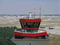 Alter Tower der DFS im S�dbereich