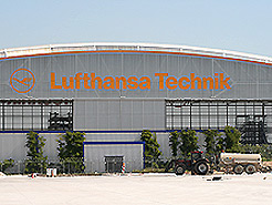 Flugzeugwartungshalle der Lufthansa-Technik