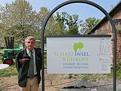 Frster und Hausherr Ralph Baumgartel