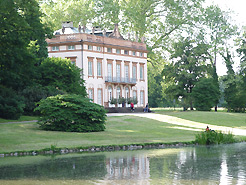 Schloss Schönbusch im Park Schönbusch