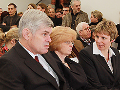 U.S. Generalkonsul Edward M. Alford mit Ehefrau Sigrid und Frau Dr. Kirsten  Gestner, Public Affairs